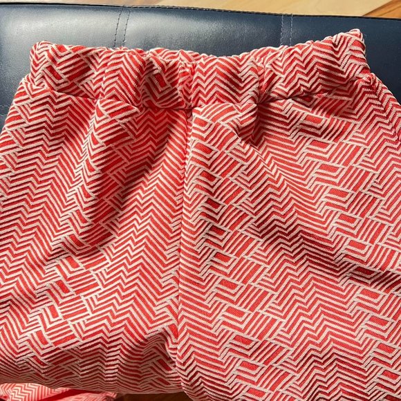 SOLD 1970s polyester red & white chevron high waist wide leg - Picture 3 of 10